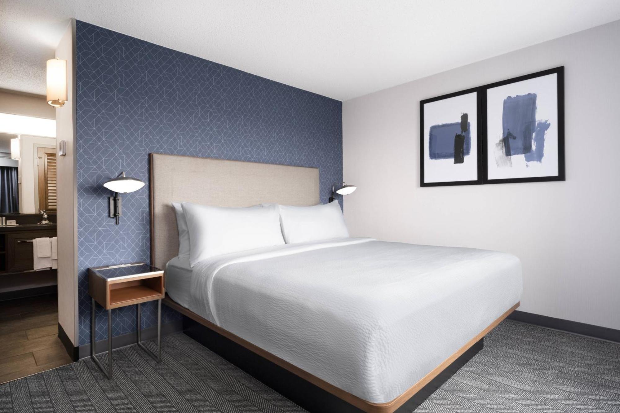 Courtyard Austin South Hotel Bagian luar foto