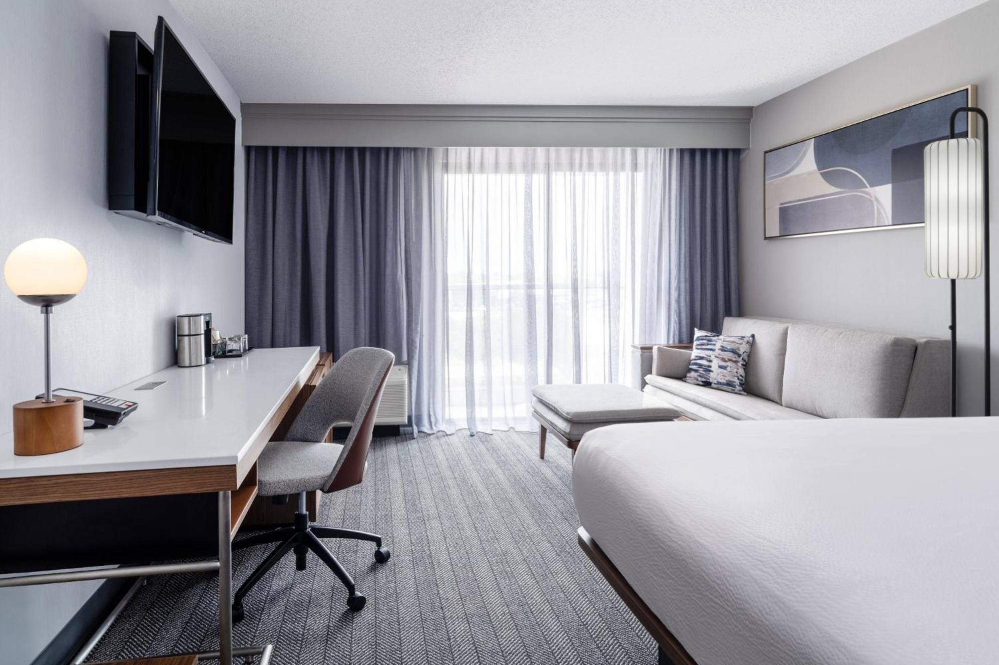 Courtyard Austin South Hotel Bagian luar foto