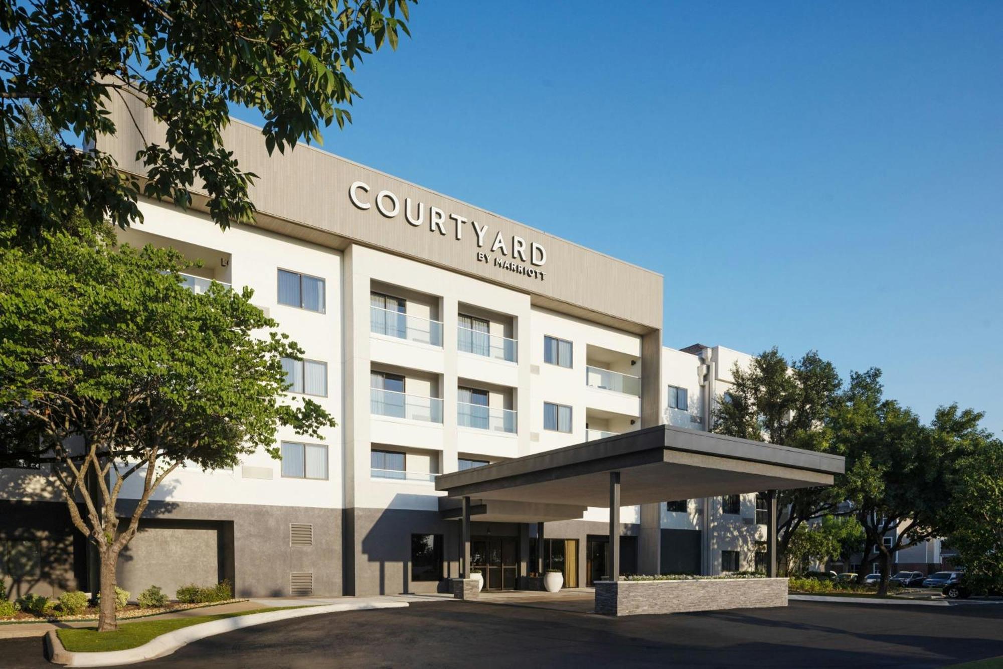 Courtyard Austin South Hotel Bagian luar foto